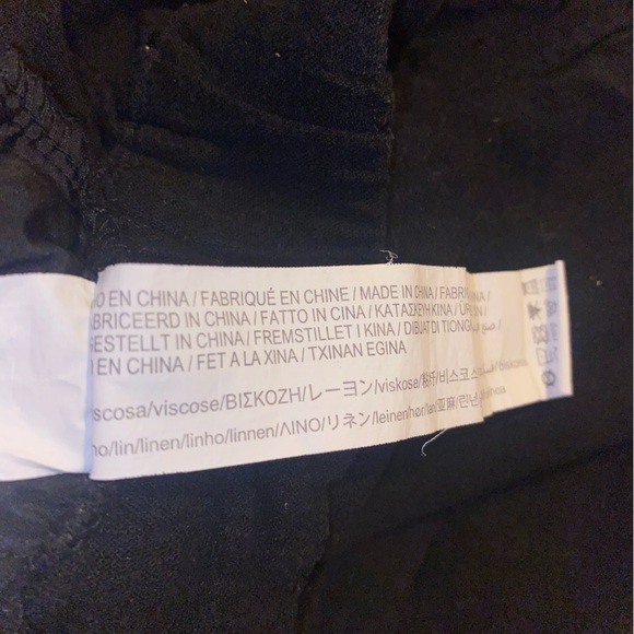 ASOS Stradivaruis Linen Blend Shorts in Black - size 6 - Picture 4 of 6